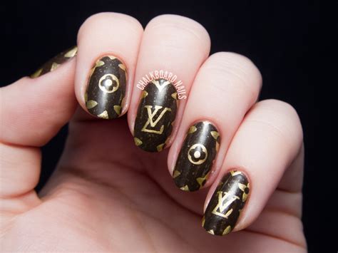 how to make Louis Vuitton nails